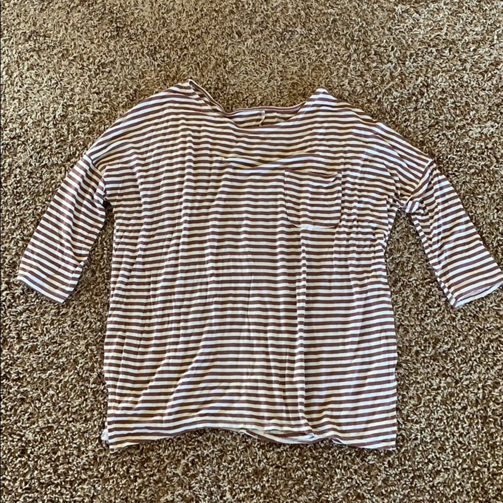 3/4 sleeve top - Picture 4 of 7